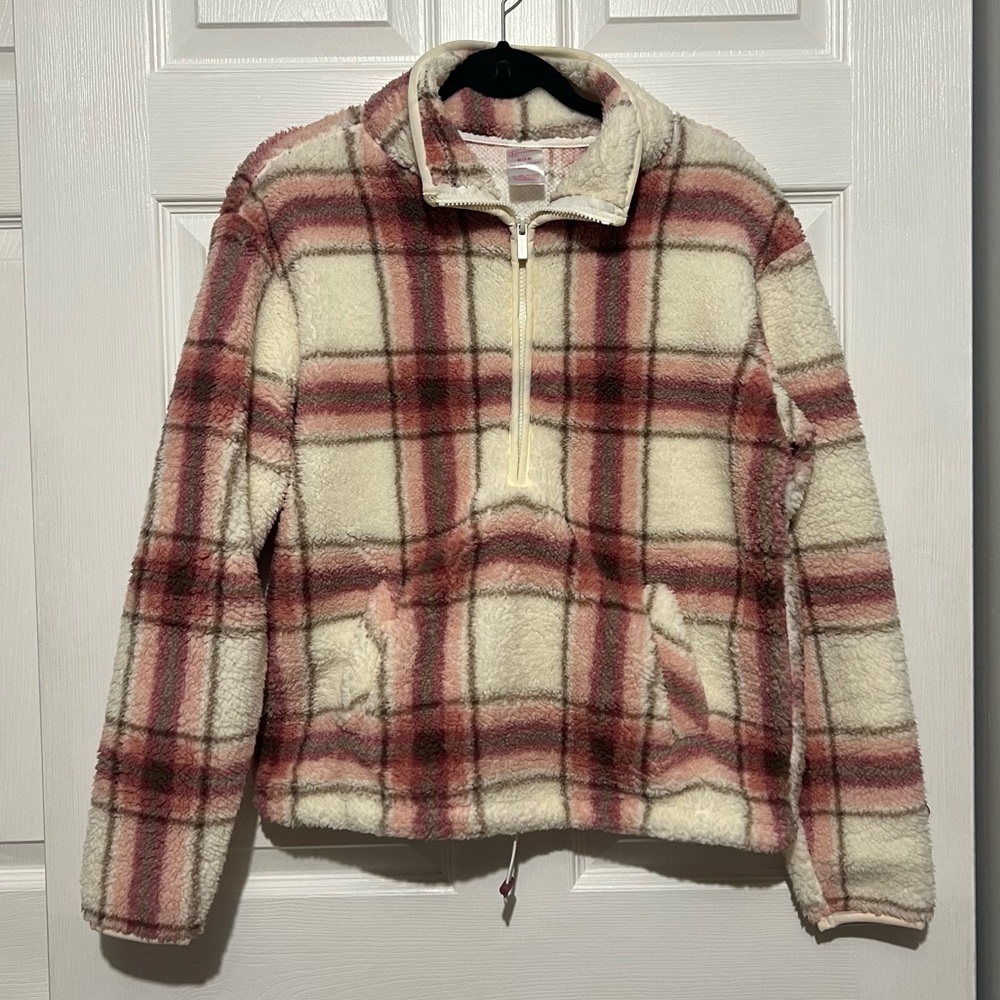 💗 No Boundaries - Pink and Cream‎ Plaid Fleece Pullover